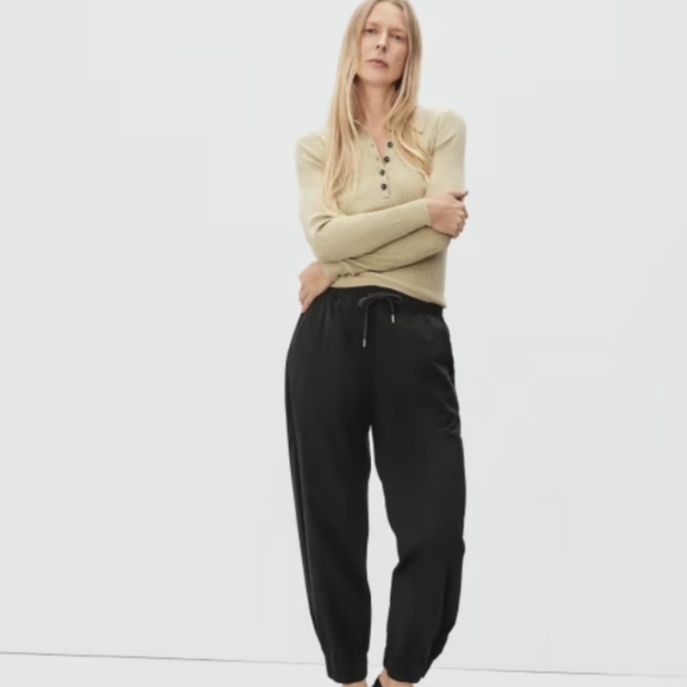 Everlane The Easy Joggers Pants Womens , Medium Black Stretch Organic Cotton